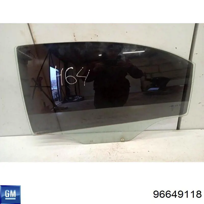 Скло задньої двері лівої General Motors 96649118 ціна, від 10.64 USD