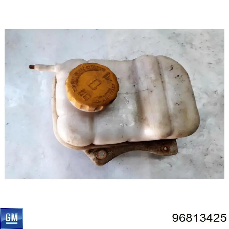 96813425 General Motors Розширювальний бачок охолодження