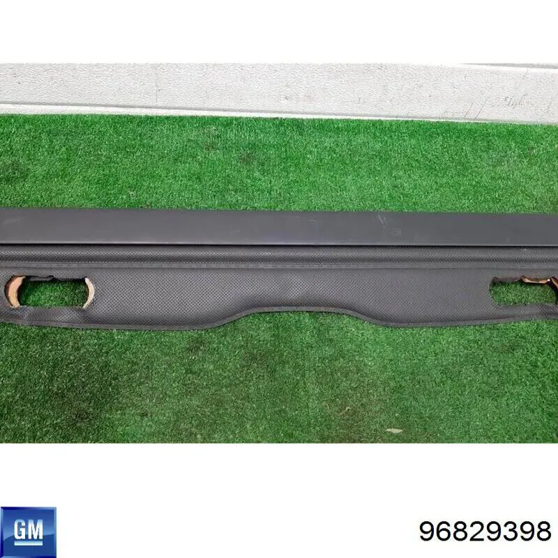 Купити 96829398 General Motors Шторка двері багажного відсіку