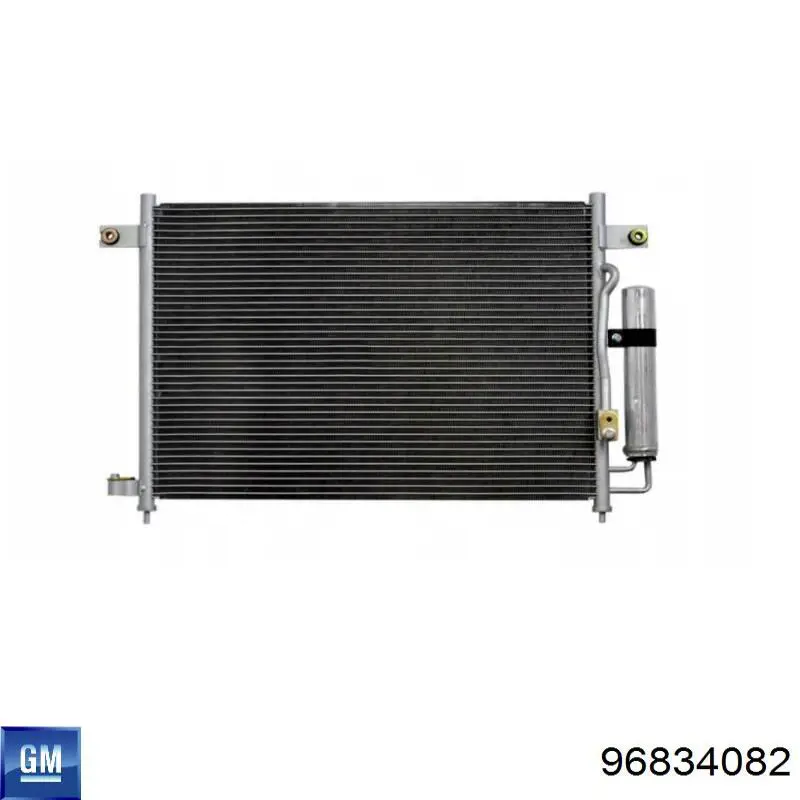 Радіатор кондиціонера 96834082 General Motors