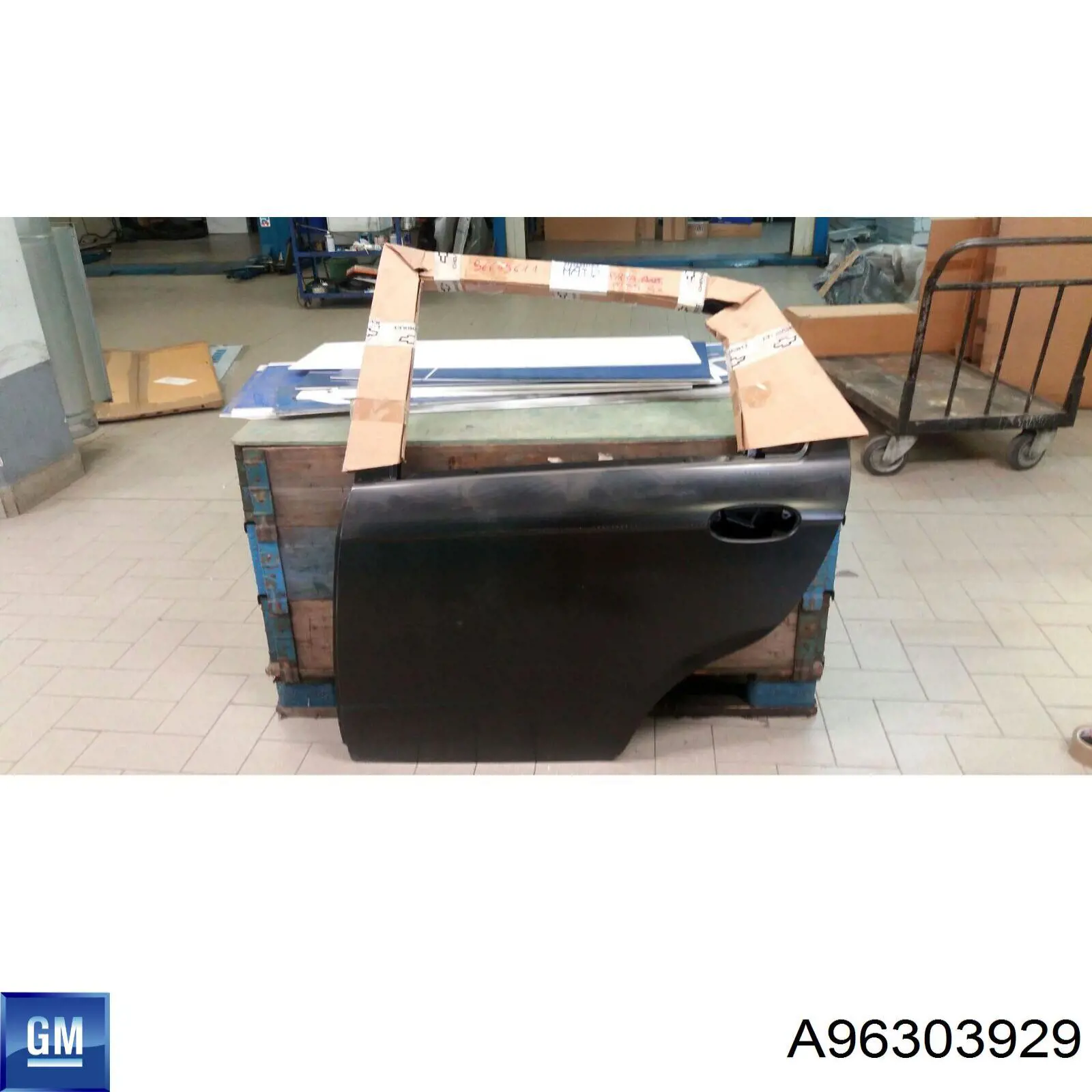 Купити 96303927 General Motors Двері задні, праві
