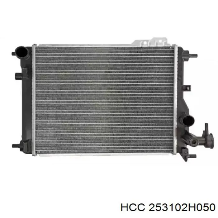 Радіатор 253102H050 HCC
