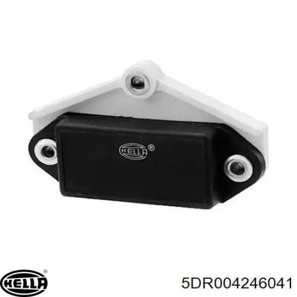 Купити 5DR004246041 HELLA Реле регулятор напруги генератора