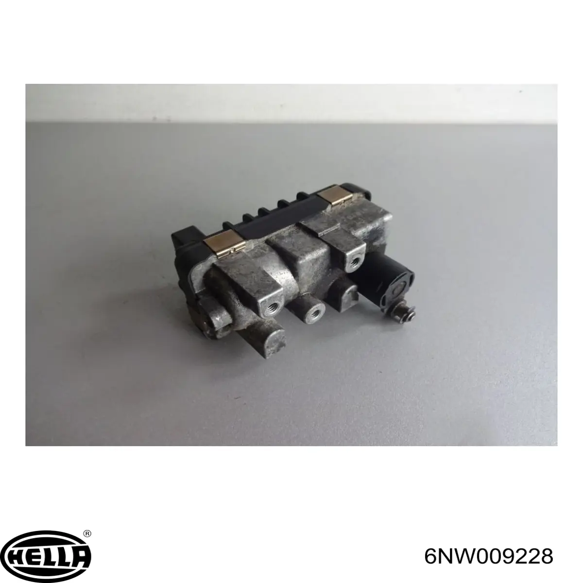 6NW009228 HELLA Блок управління турбіною