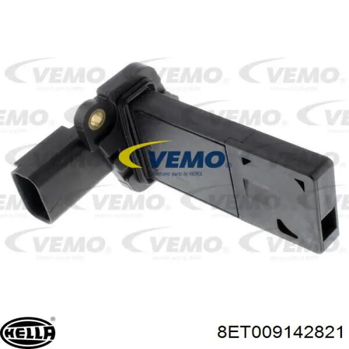 Датчик масової витрати повітря HELLA 8ET009142821 ціна, від 67.91 USD