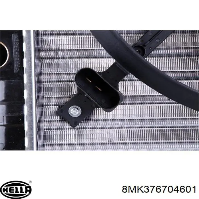 Радіатор 8MK376704601 HELLA