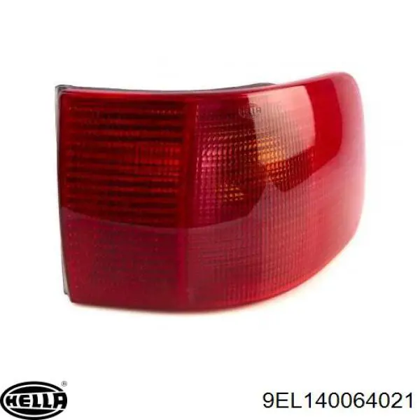 Фара задня права зовнішня VAG 4A0945112 ціна, від 169.30 USD