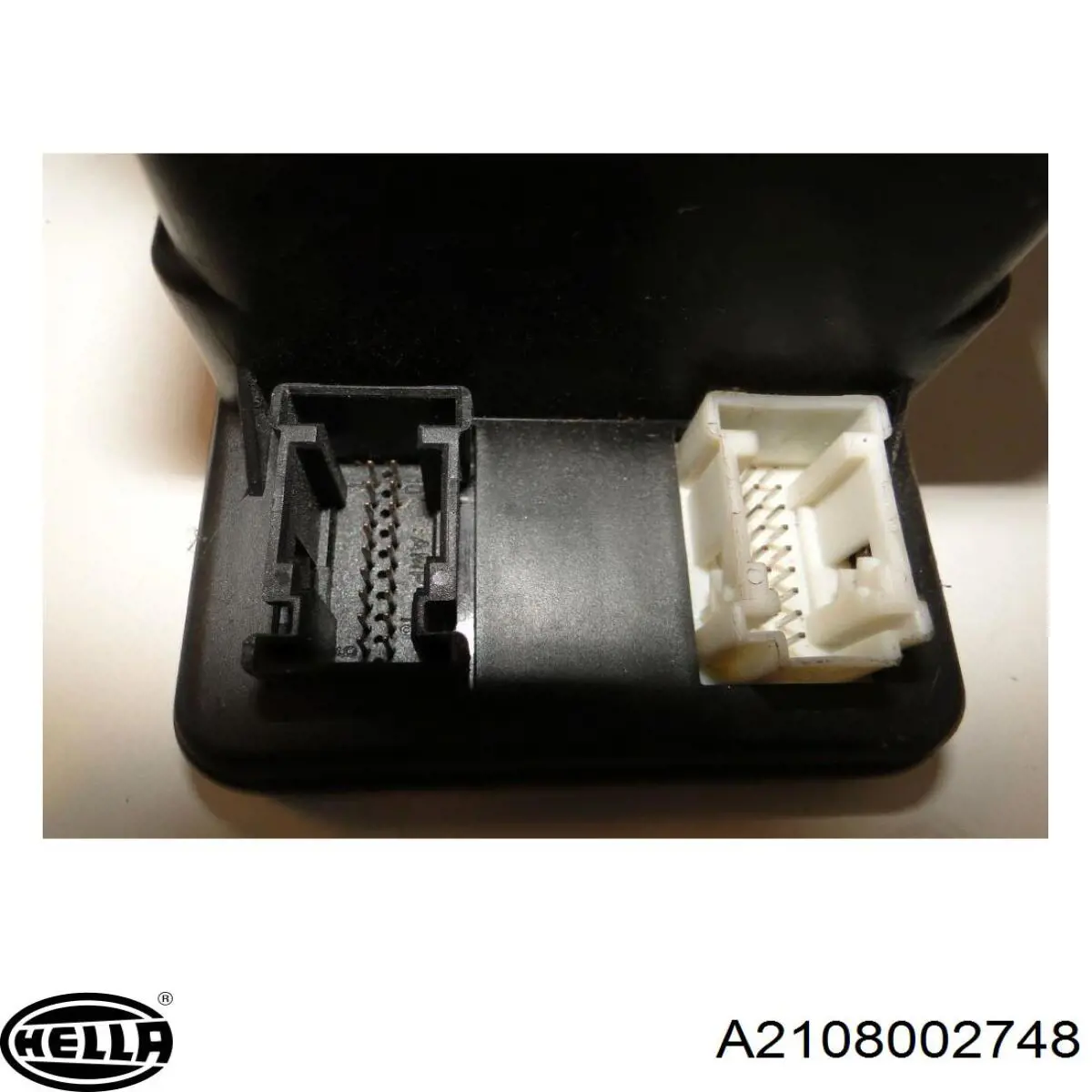 Купити A2108002748 HELLA Насос пневматичної системи кузова