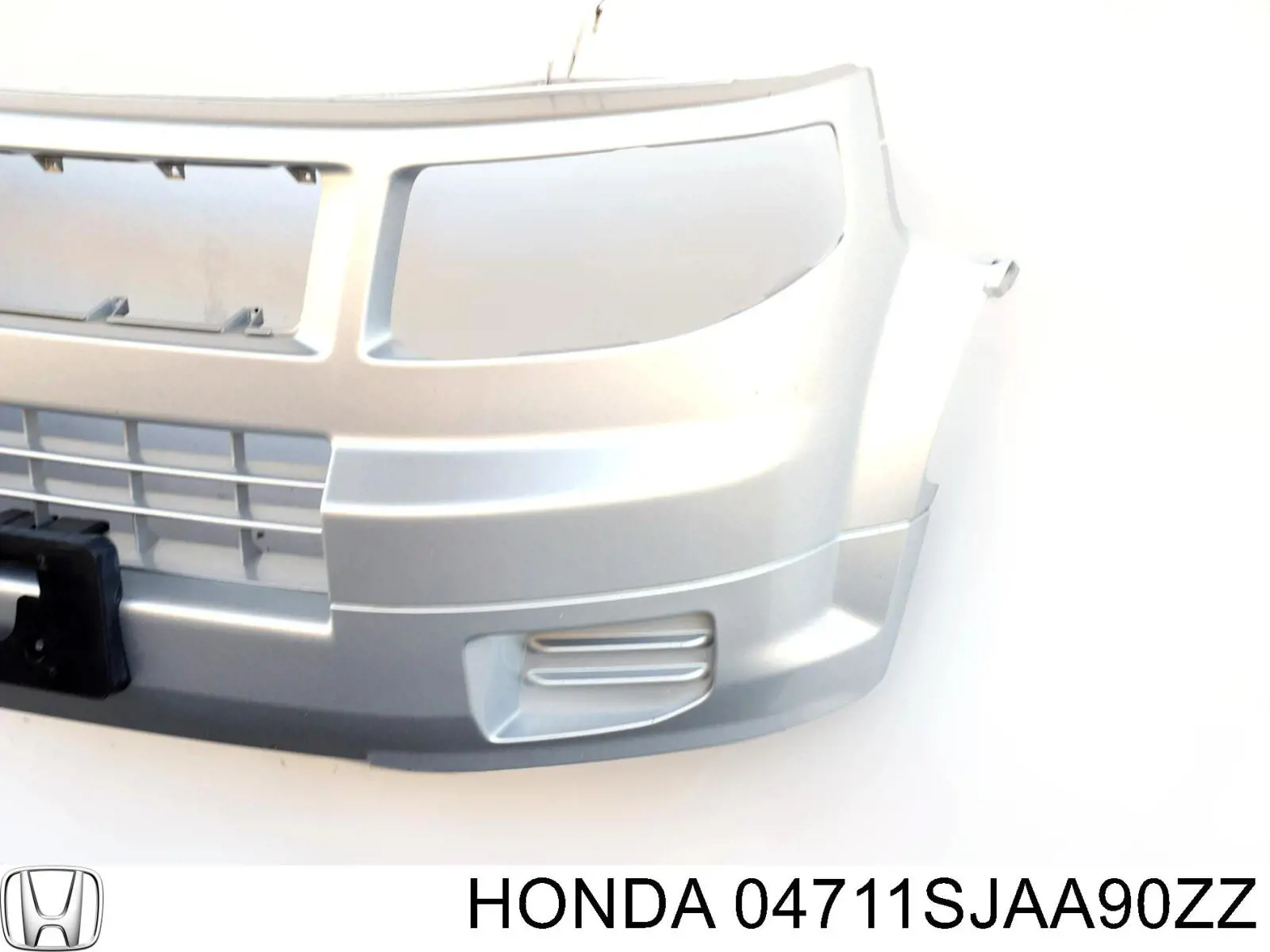 04711SJAA90ZZ Honda Бампер передний