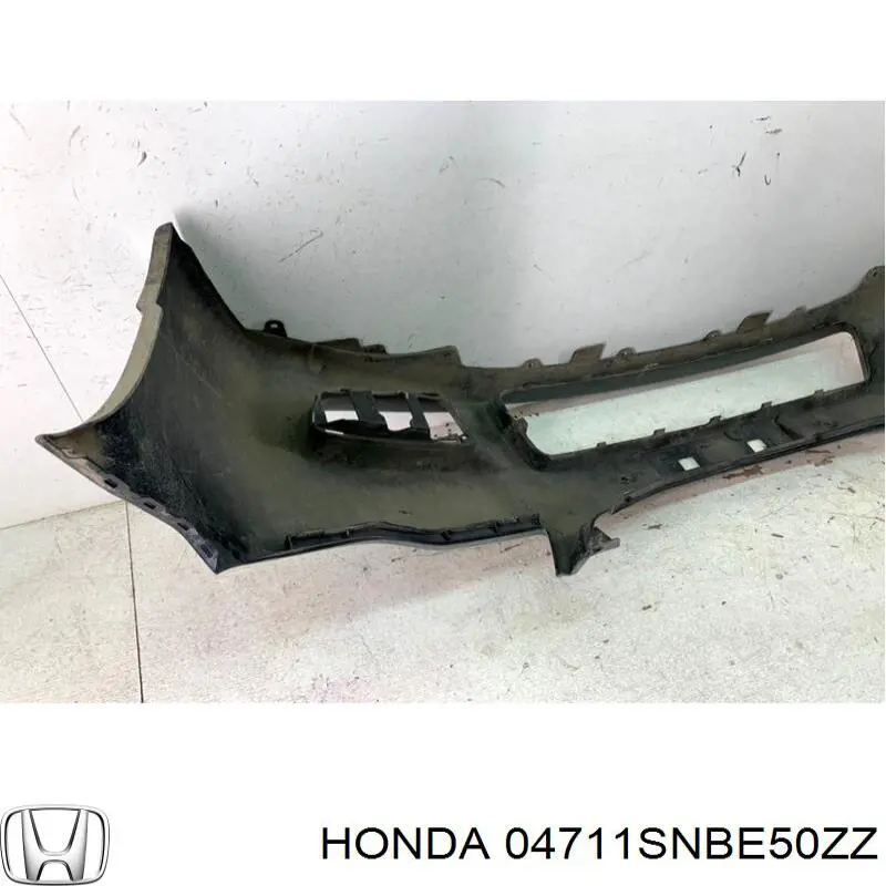 Передній бампер 04711SNBE50ZZ Honda