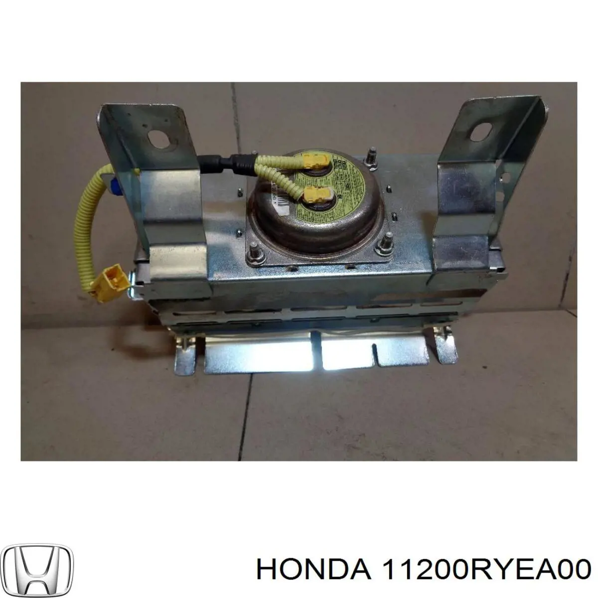 Купити 11200RYEA00 Honda 