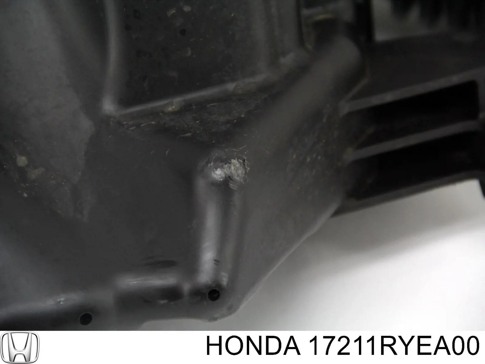 17211RYEA00 Honda Корпус повітряного фільтра, верхня частина