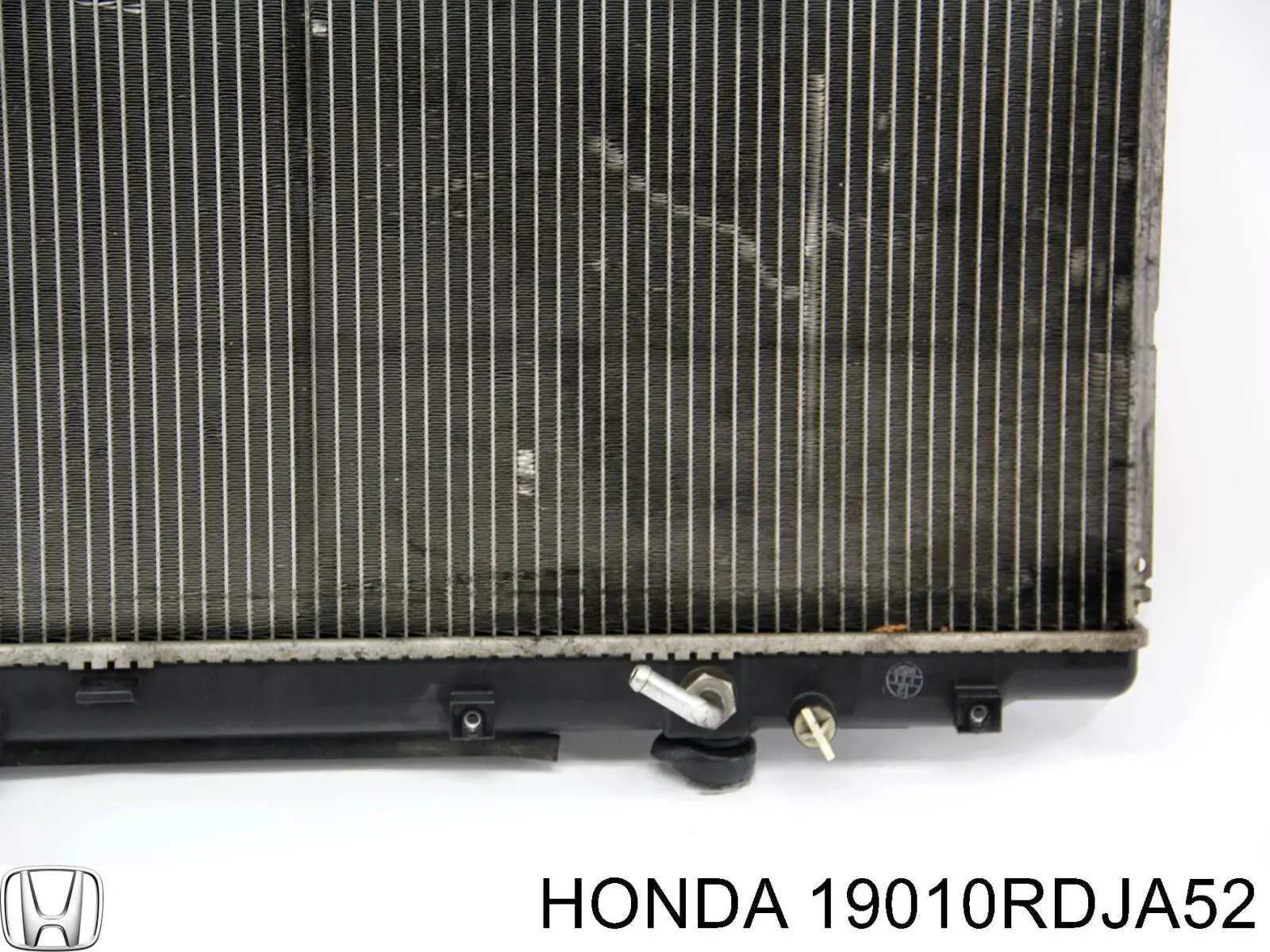 Купити 19010RDJA52 Honda Радіатор двигуна