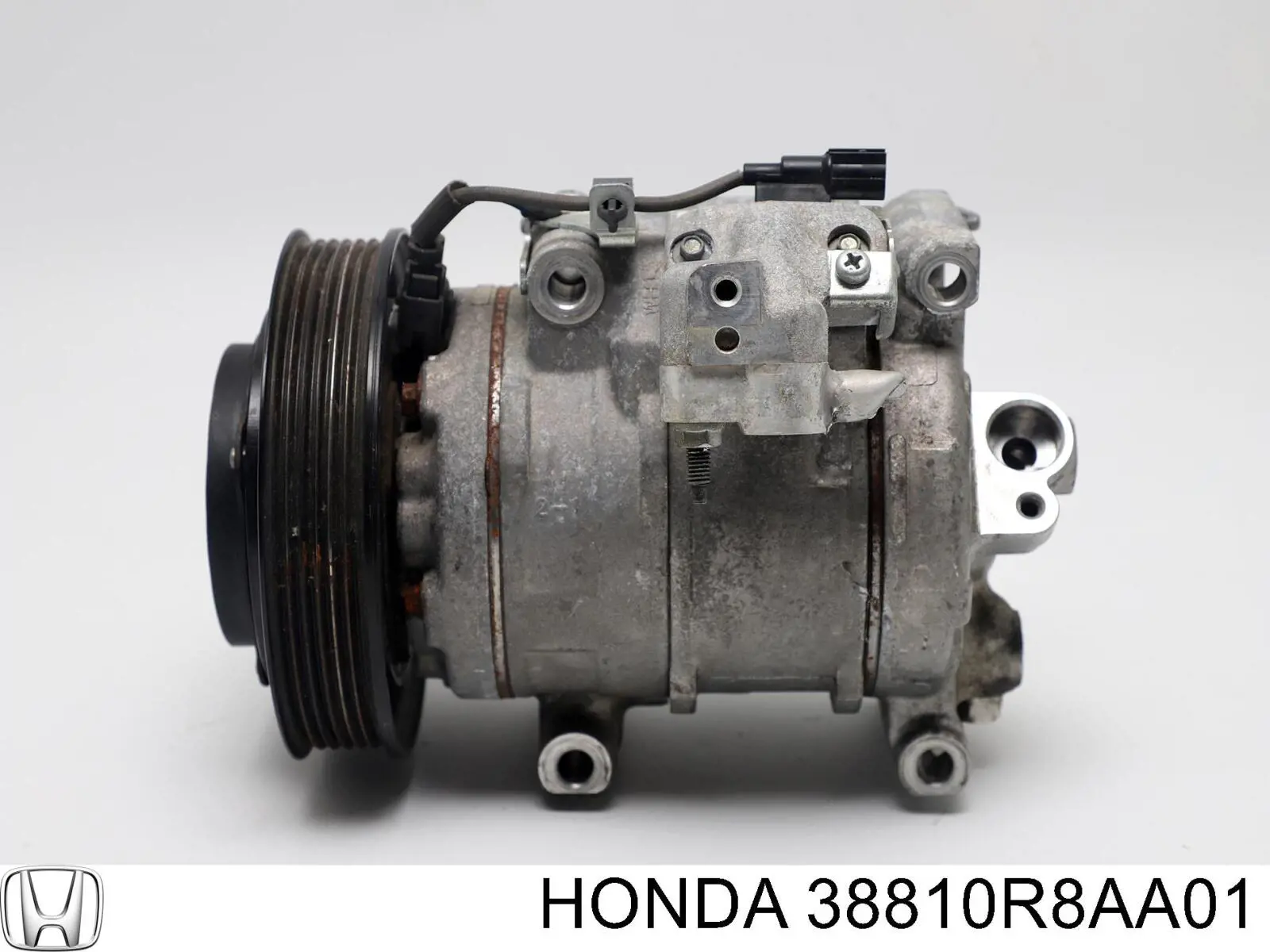 Компресор системи кондиціювання Honda 38810R8AA01 ціна, від 453.96 USD