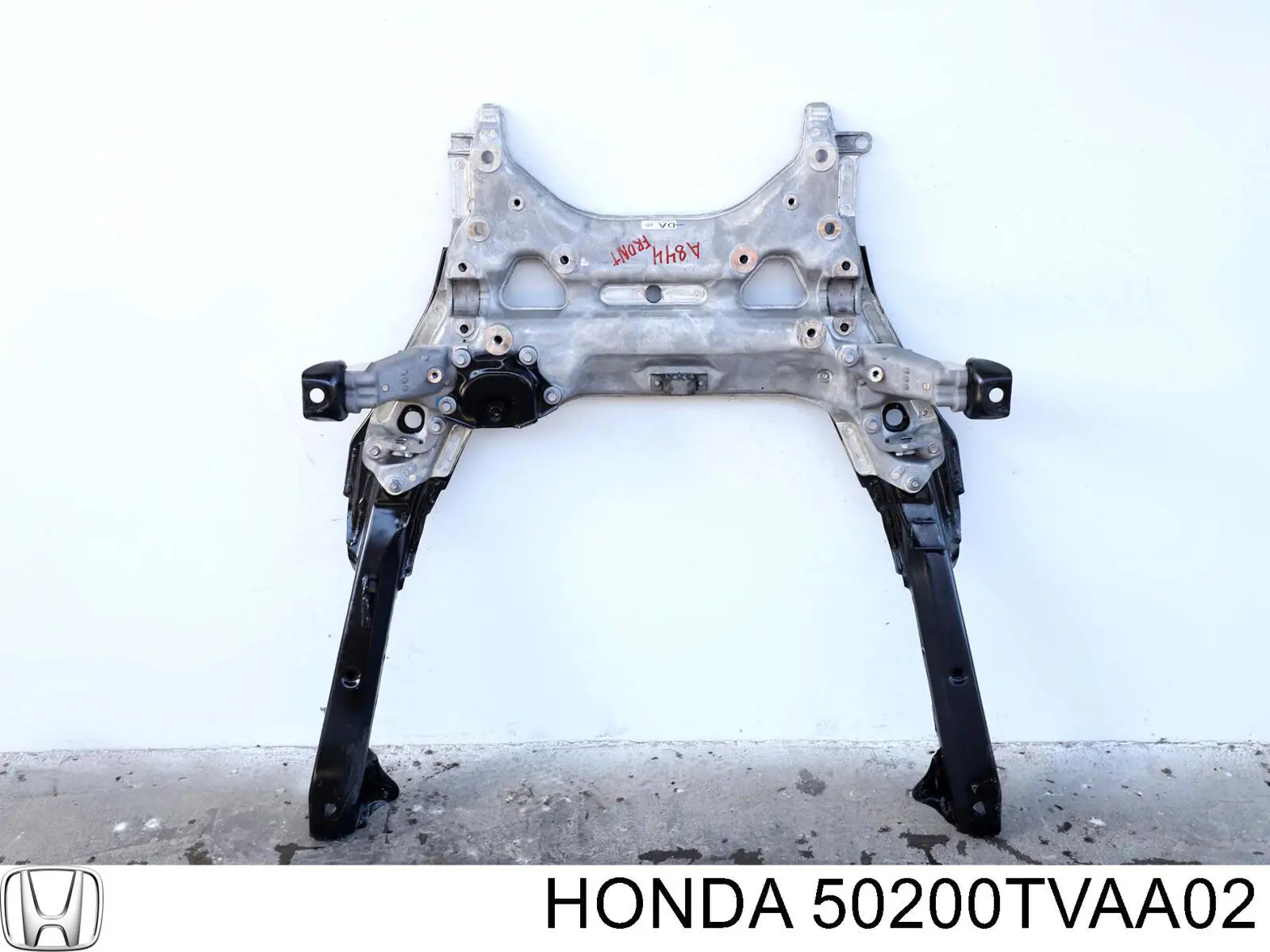 50200TVAA02 Honda Передня балка
