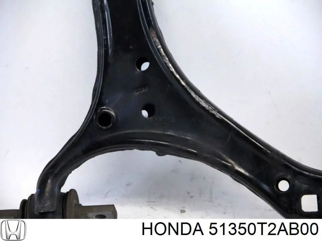 Важіль передньої підвіски нижній, правий Honda 51350T2AB00 ціна, від 251.85 USD
