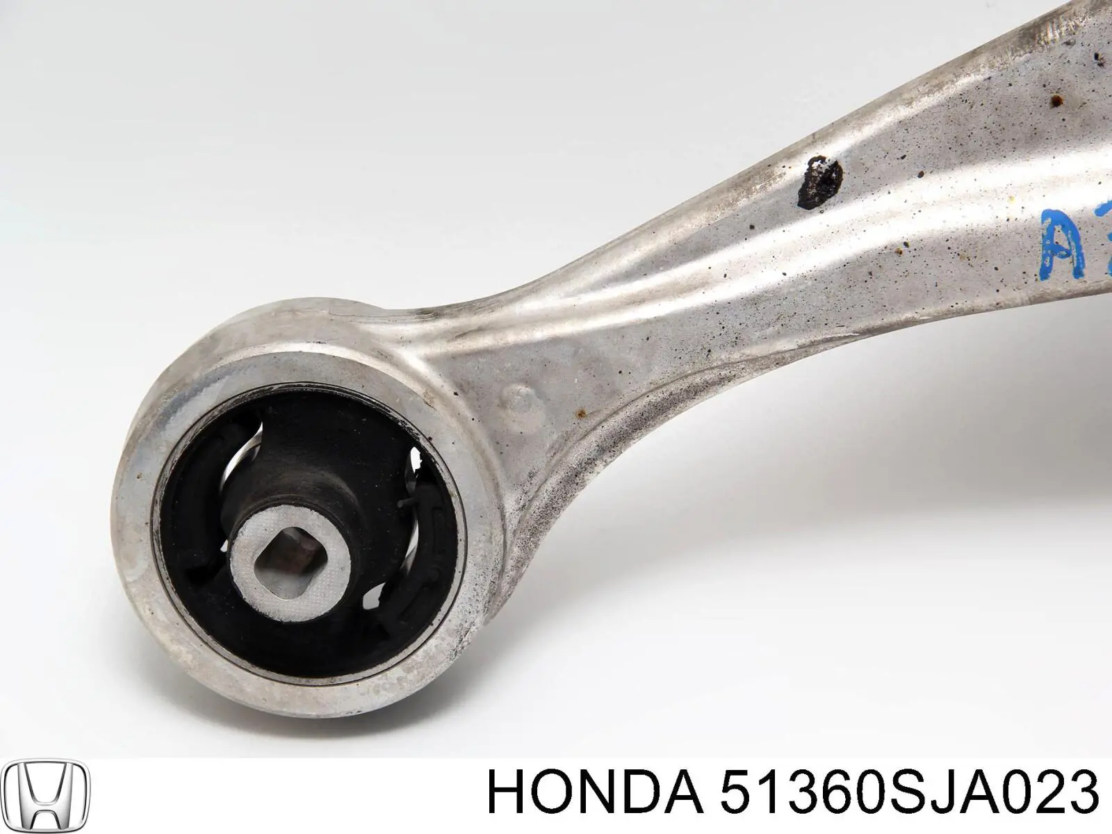 Важіль передньої підвіски нижній, лівий 51360SJA023 Honda