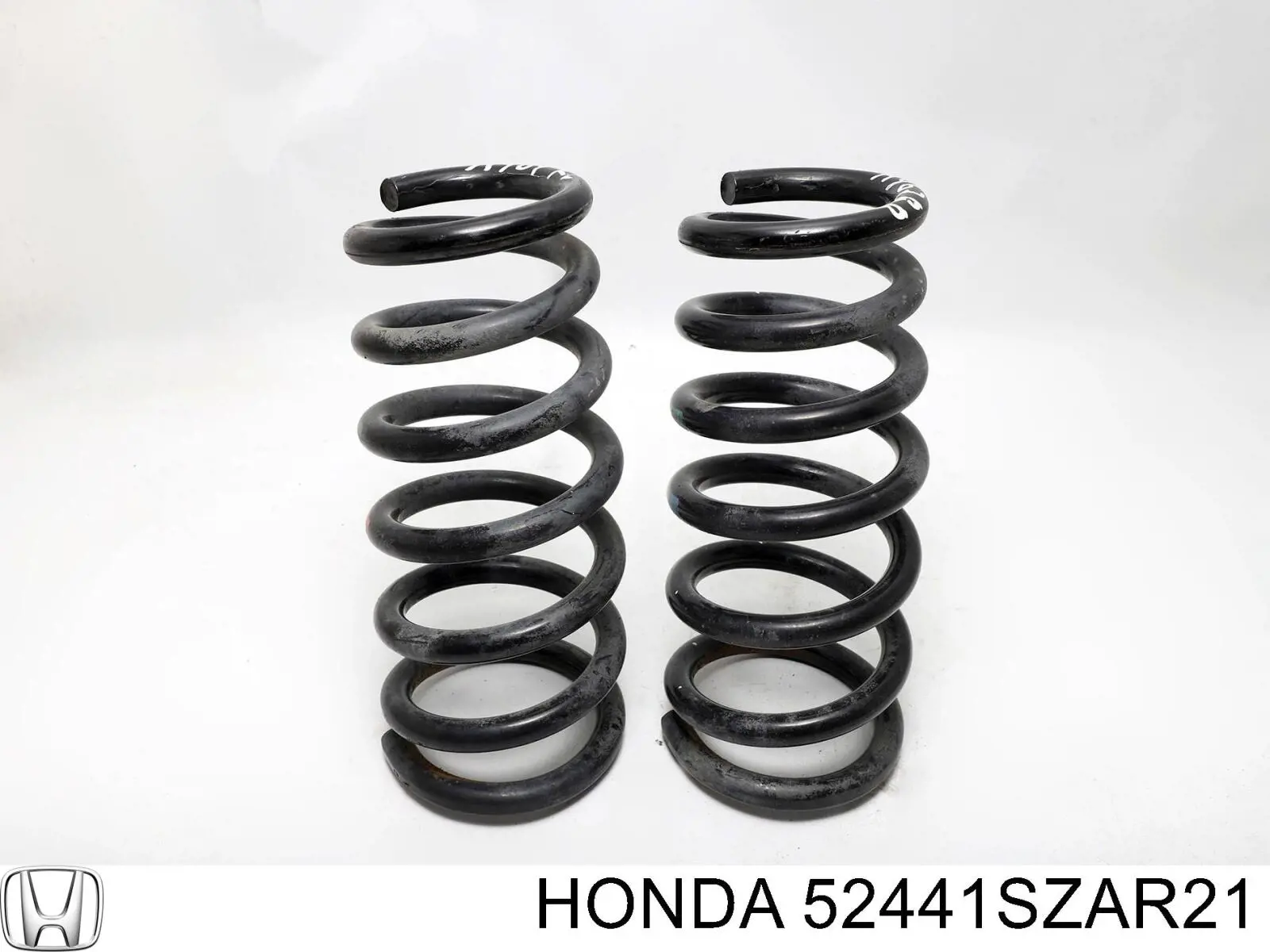 Пружина задня Honda 52441SZAR21 ціна, від 145.35 USD