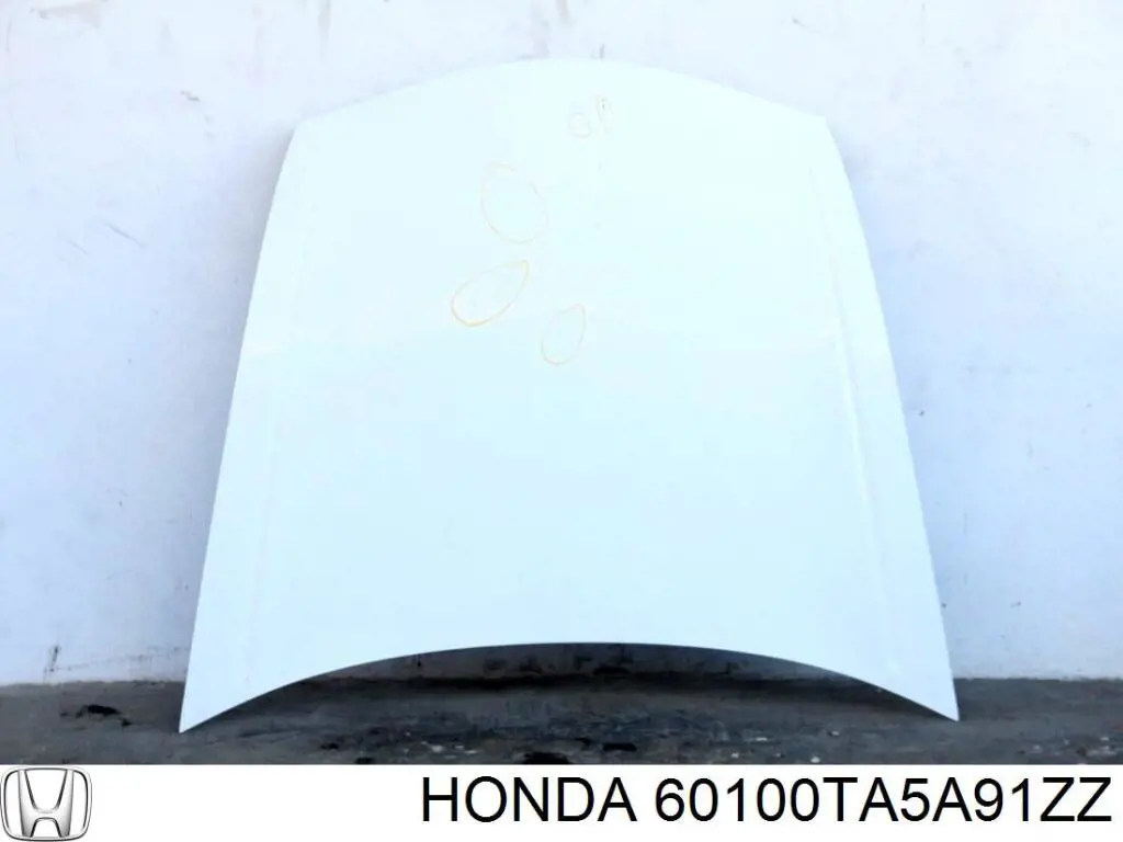 Капот на Honda Accord EX 