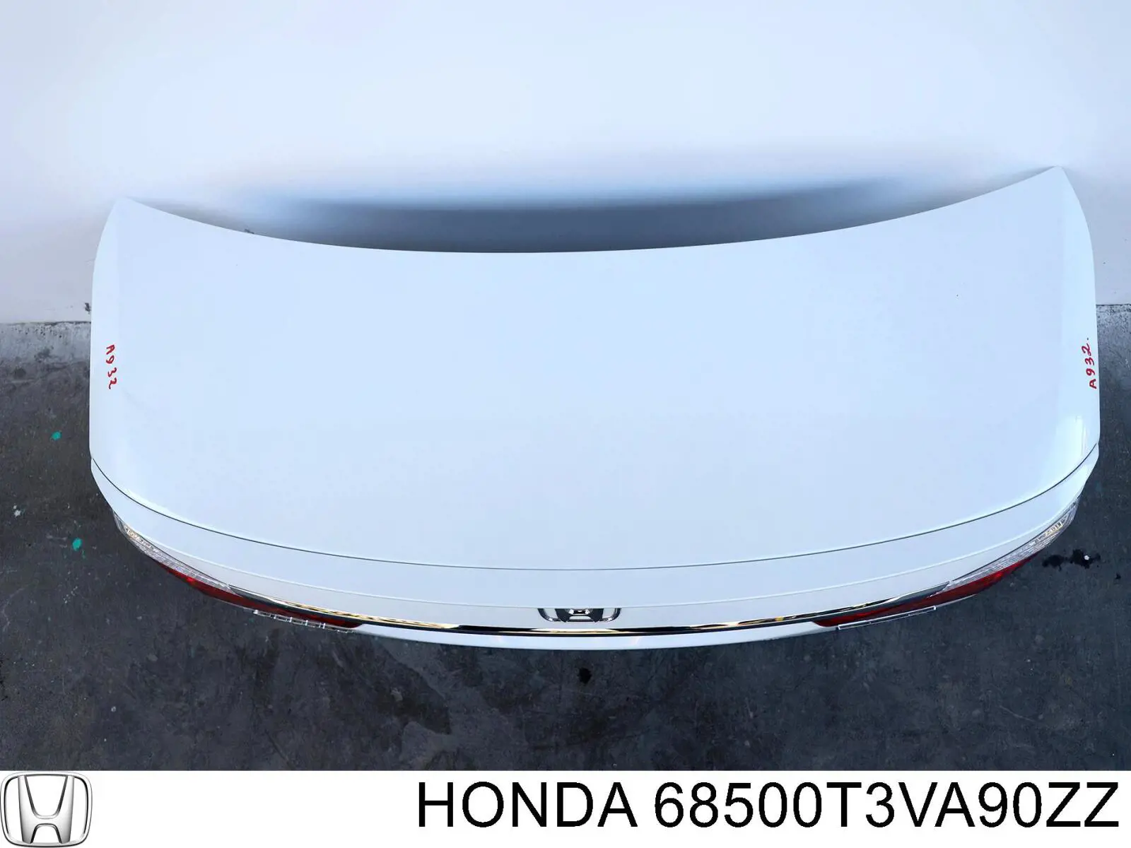 68500T3VA90ZZ Honda Кришка багажника