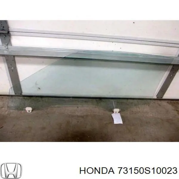 Молдинг вітрового скла Honda CR-V I позашляховик (RD) (1995 - 2002) ціна, від 32.03 USD