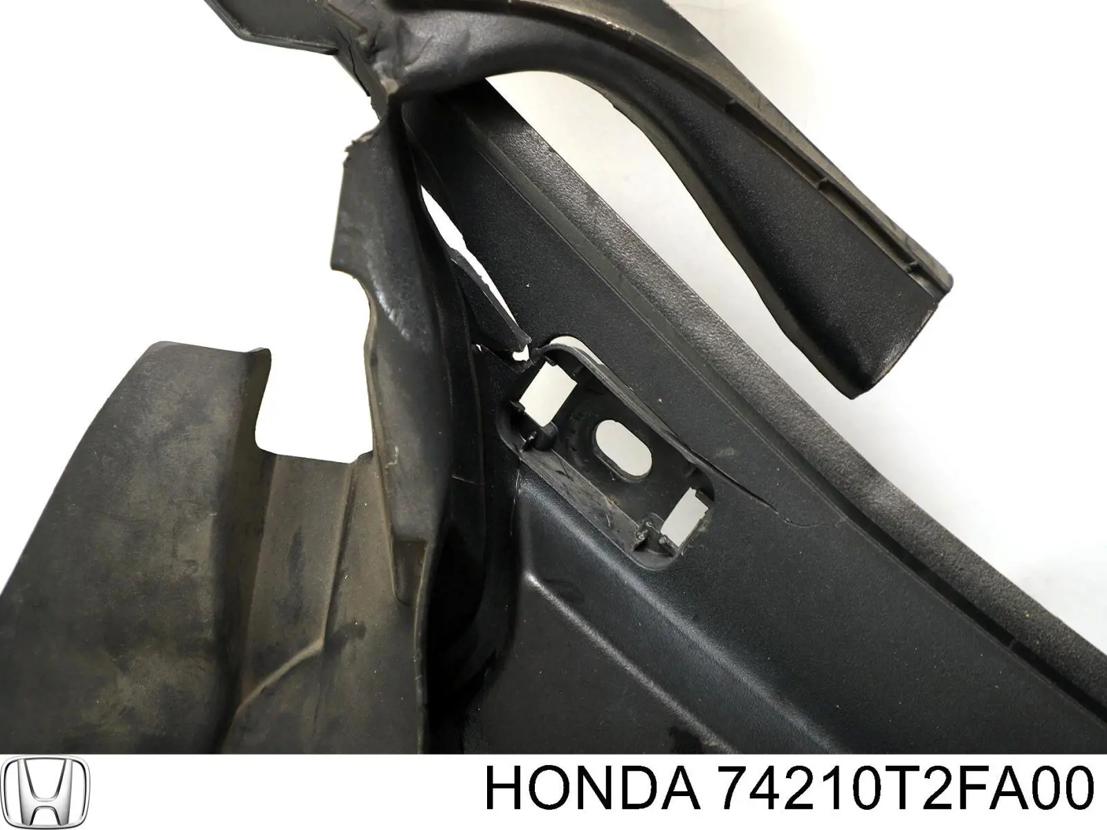 Решітка двірників, ліва Honda 74210T2FA00 ціна, від 23.08 USD
