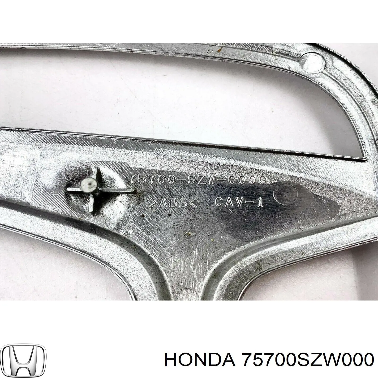 75700SZW000 Honda Емблема решітки радіатора