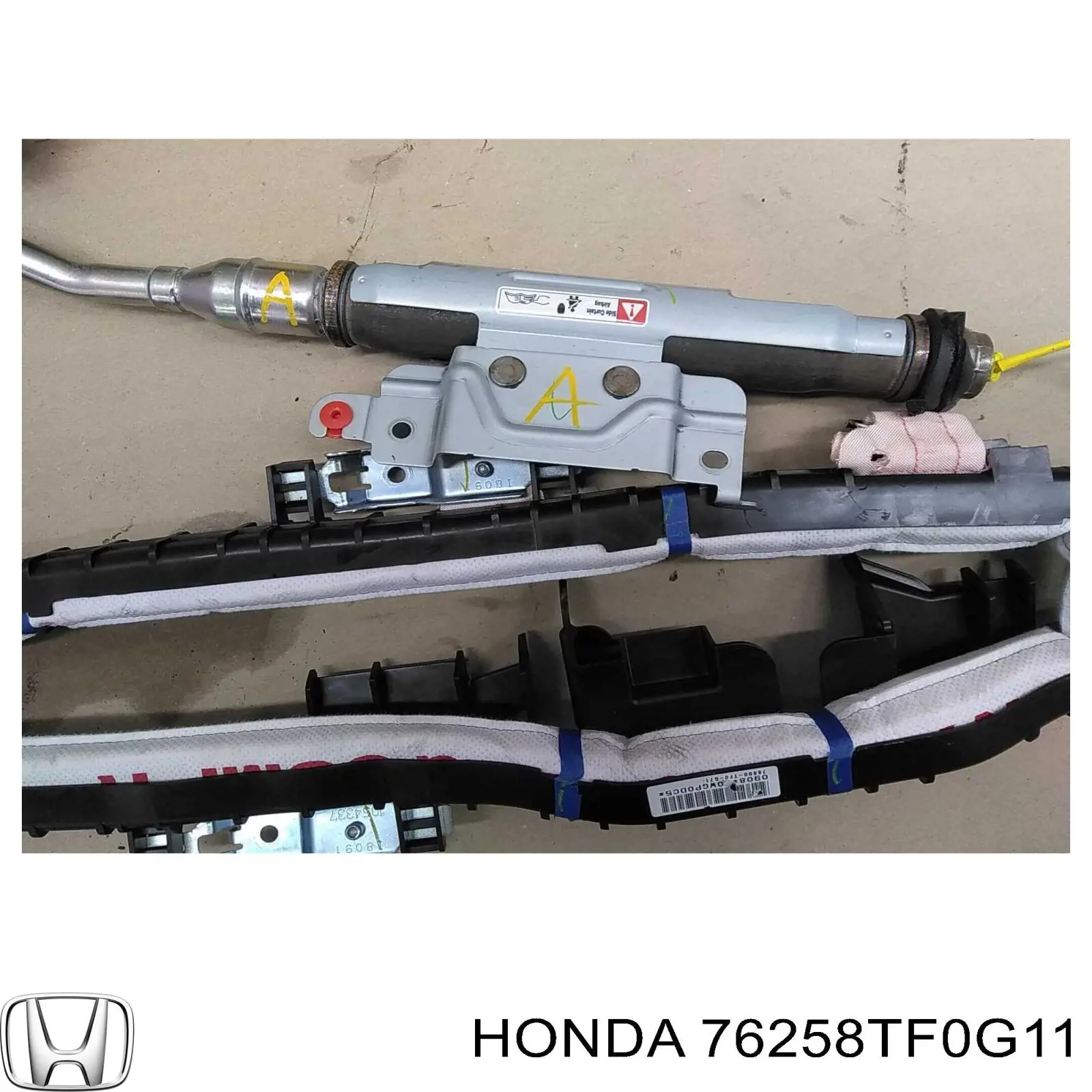 Ліве бічне дзеркало Polcar 3837516E ціна, від 67.68 USD