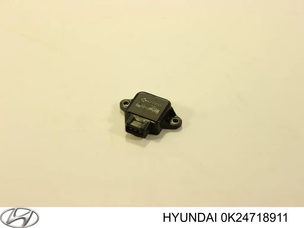 Датчик положення дросельної заслінки Hyundai/Kia 0K24718911