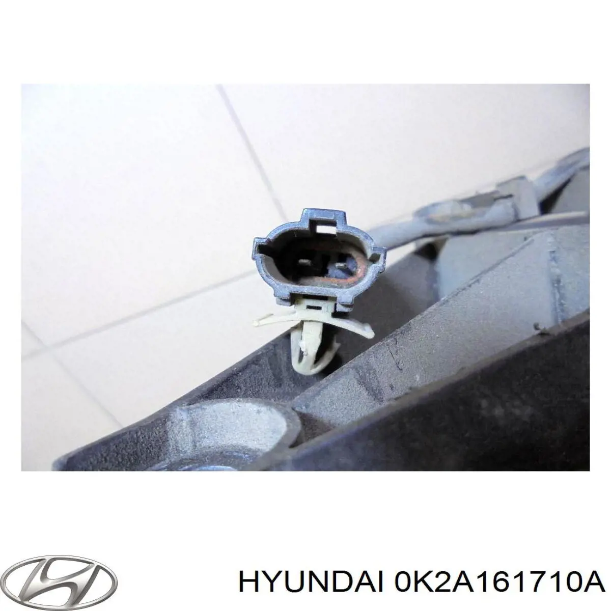 Дифузор радіатора кондиціонера, в зборі з крильчаткою і двигуном Hyundai/Kia 0K2A161710A ціна, від 33.48 USD