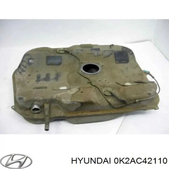 0K2AC42110 Hyundai/Kia Бак паливний