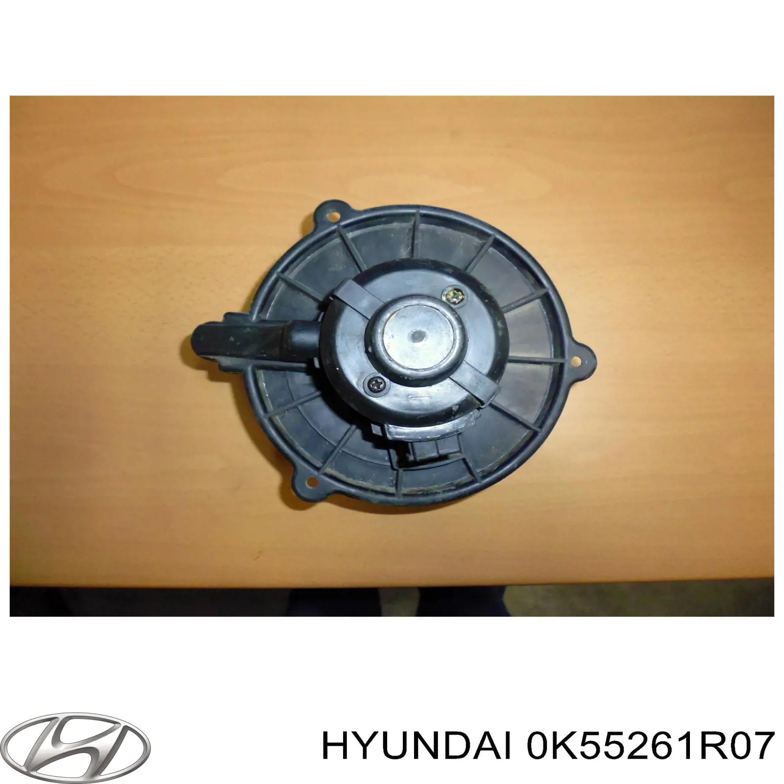 Купити 0K55261R07 Hyundai/Kia Електродвигуни (електродвигун обігрівача) або розетка причепа штепсельная