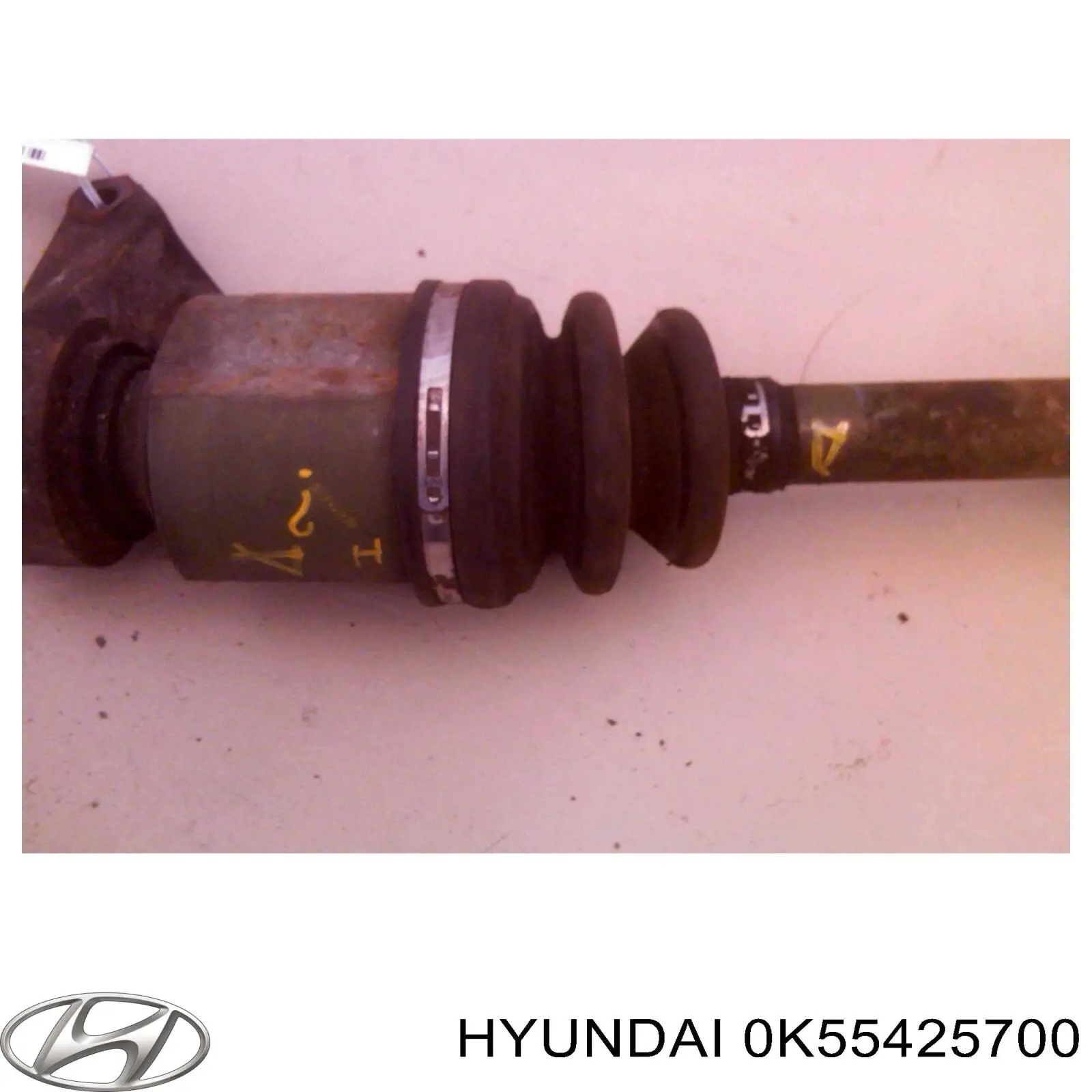 Вал приводу піввісь, проміжний Hyundai/Kia 0K55425700 ціна, від 71.41 USD