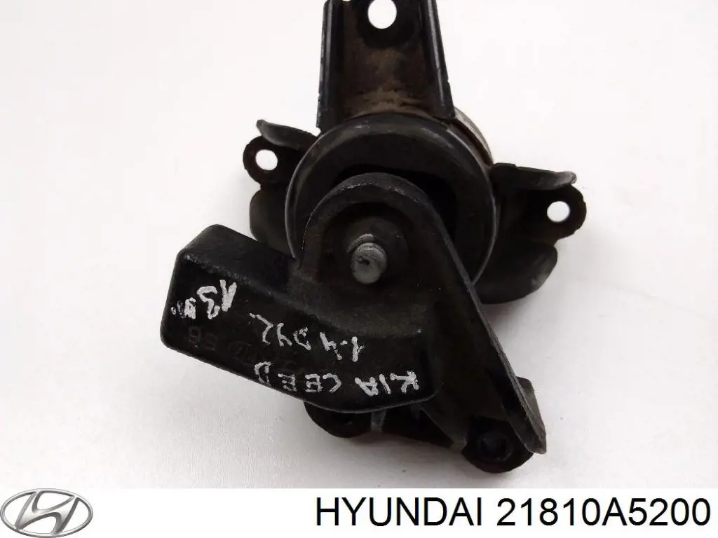 Купити 21810A5200 Hyundai/Kia Подушка (опора) двигуна, права