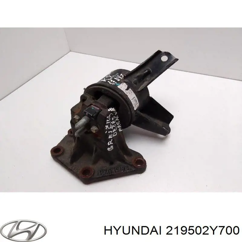 Подушка (опора) двигуна, передня Hyundai/Kia 219502Y700 ціна, від 28.26 USD
