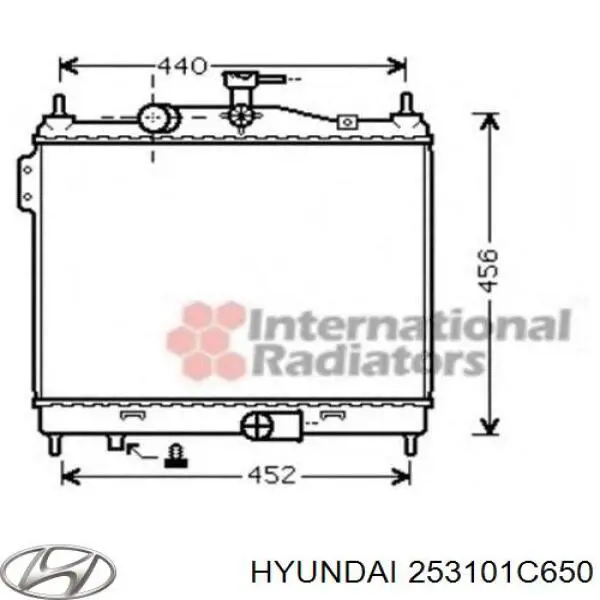 Радіатор основний Hyundai/Kia 253101C650 ціна, від 110.56 USD