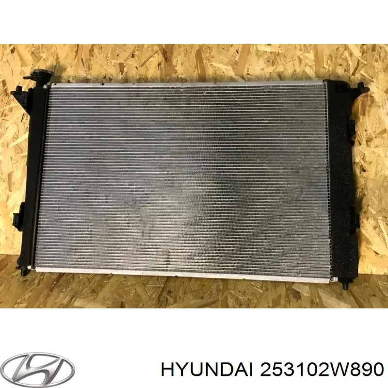 253102W890 Hyundai/Kia радіатор охолодження двигуна