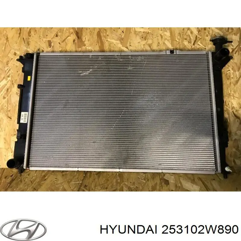 253102W890 Hyundai/Kia Радіатор охолодження двигуна