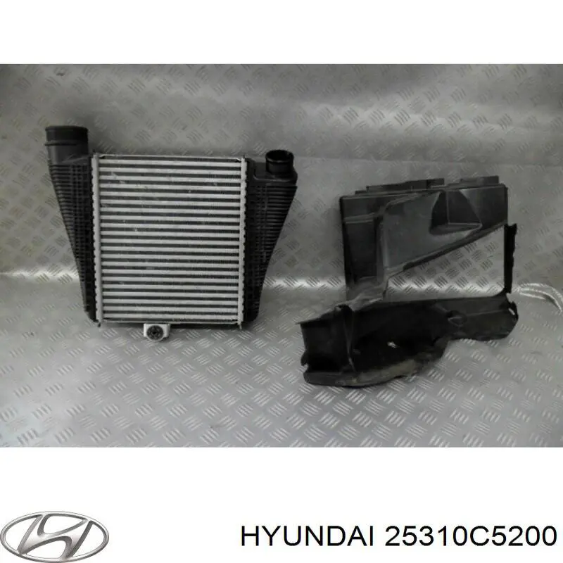 Радіатор основний Hyundai/Kia 25310C5200 ціна, від 92.54 USD