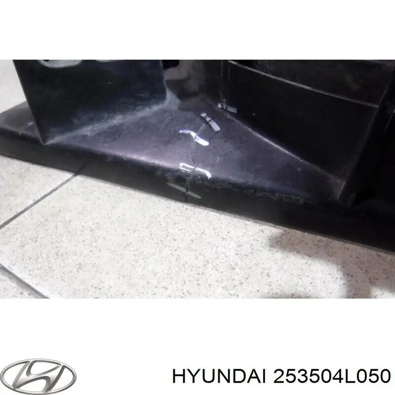 Дифузор (кожух) радіатора охолодження Hyundai/Kia 253504L050 ціна, від 138.12 USD