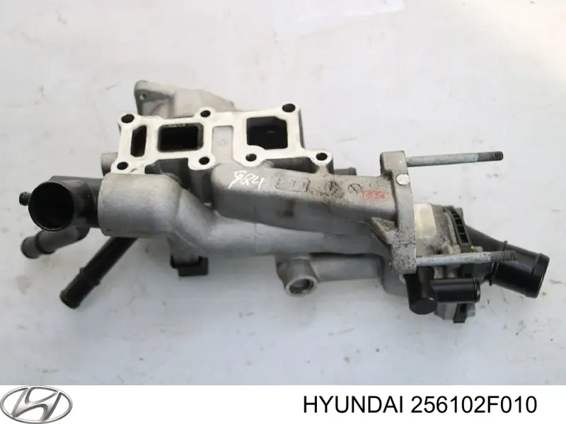 Кожух термостата Hyundai/Kia 256102F010 ціна, від 13.89 USD