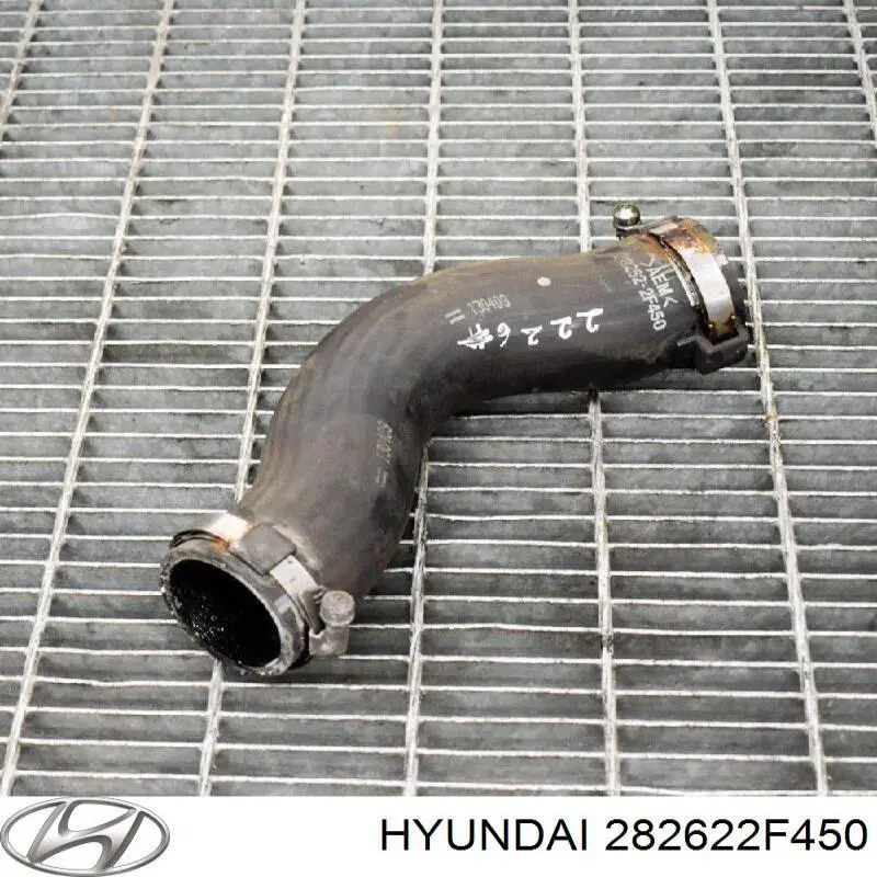 Шланг/патрубок интеркуллера Hyundai/Kia 282622F450 ціна, від 30.40 USD