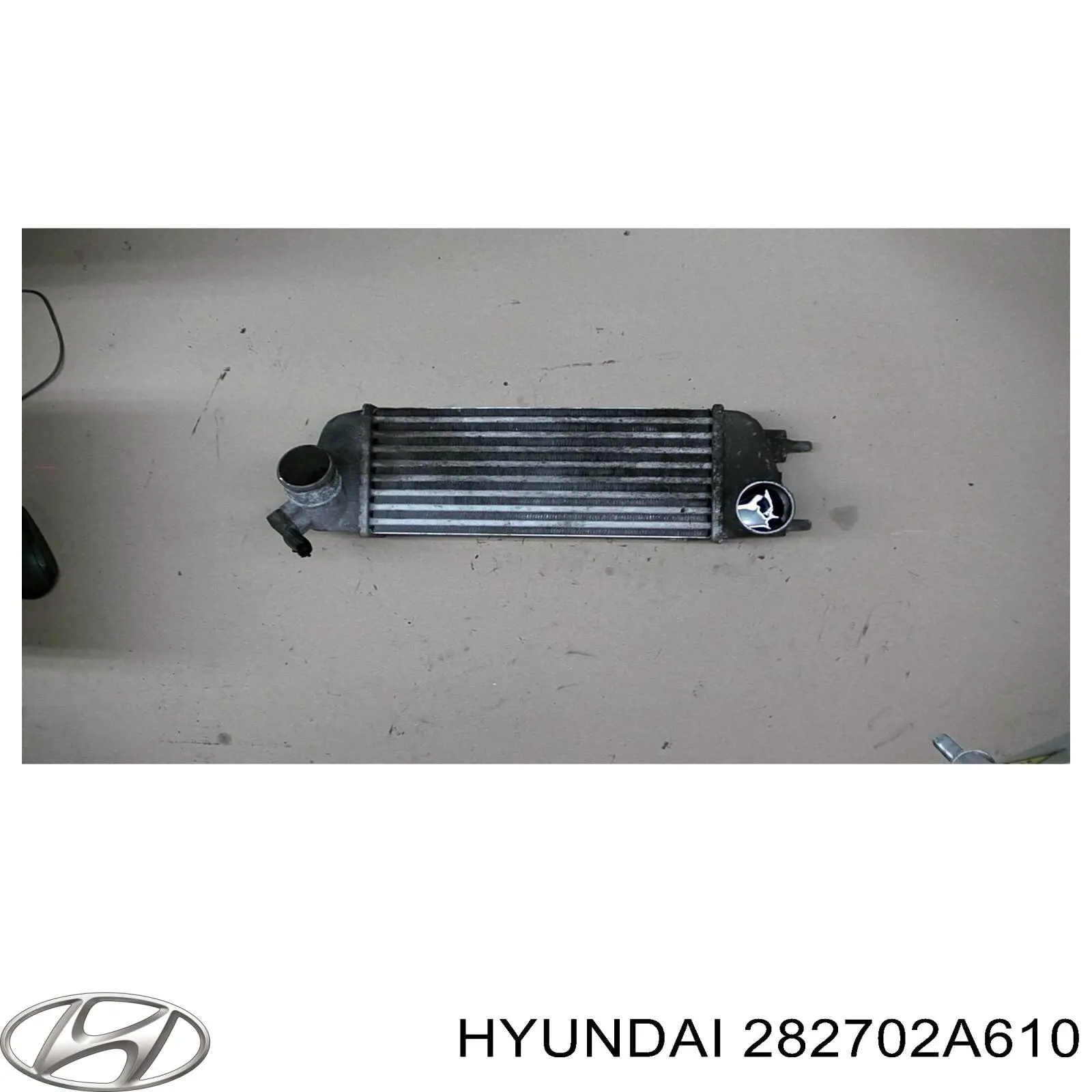 Інтеркулер 282702A610 Hyundai/Kia