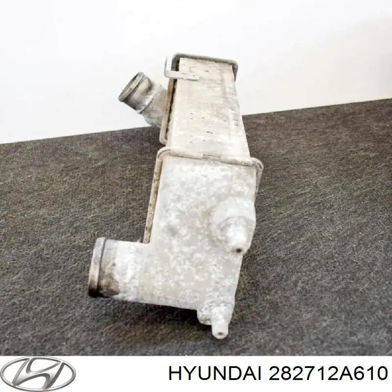 Купити 282712A610 Hyundai/Kia Радіатор интеркуллера