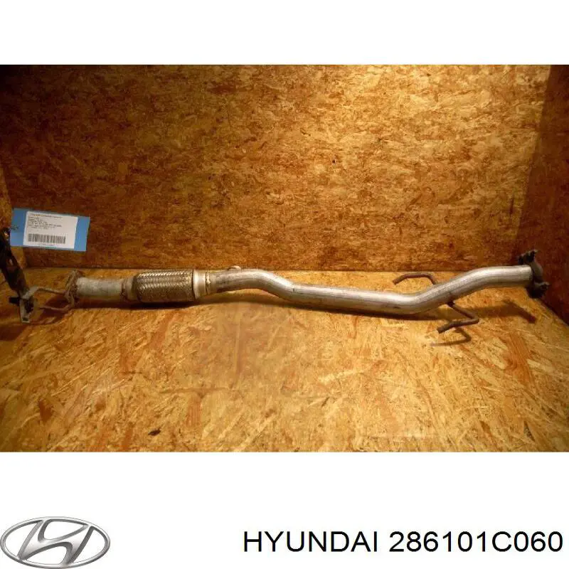 Глушник, передня частина Hyundai/Kia 286101C060 ціна, від 55.79 USD