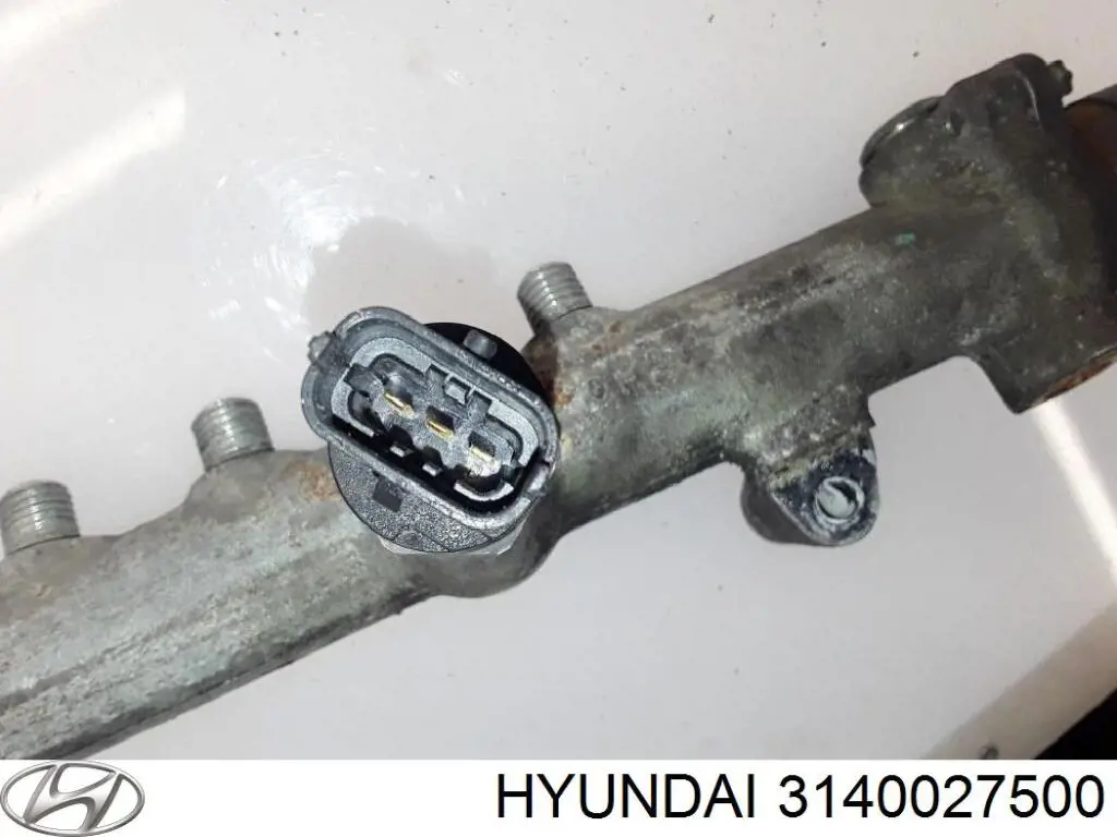 Рампа форсунок системи упорскування палива Hyundai/Kia 3140027500 ціна, від 12.79 USD