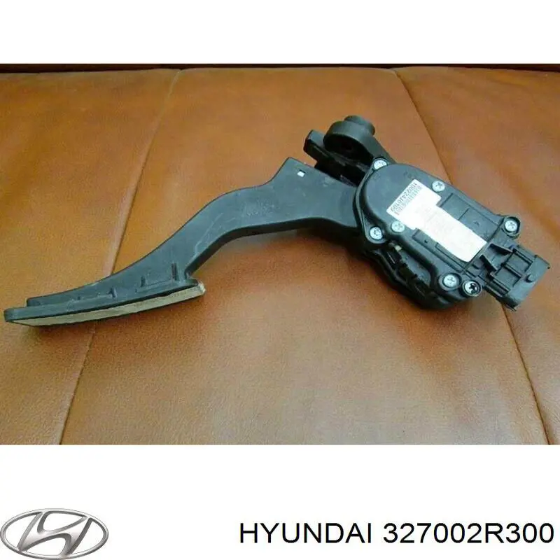 327002R300 Hyundai/Kia Педаль газу (акселератора)