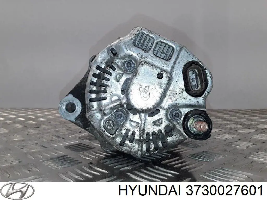 Генератор 3730027601 Hyundai/Kia