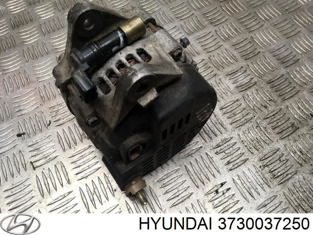 Генератор автомобільний Mando BN3730037400