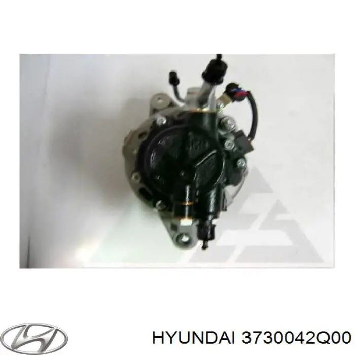 Генератор 3730042Q00 Hyundai/Kia